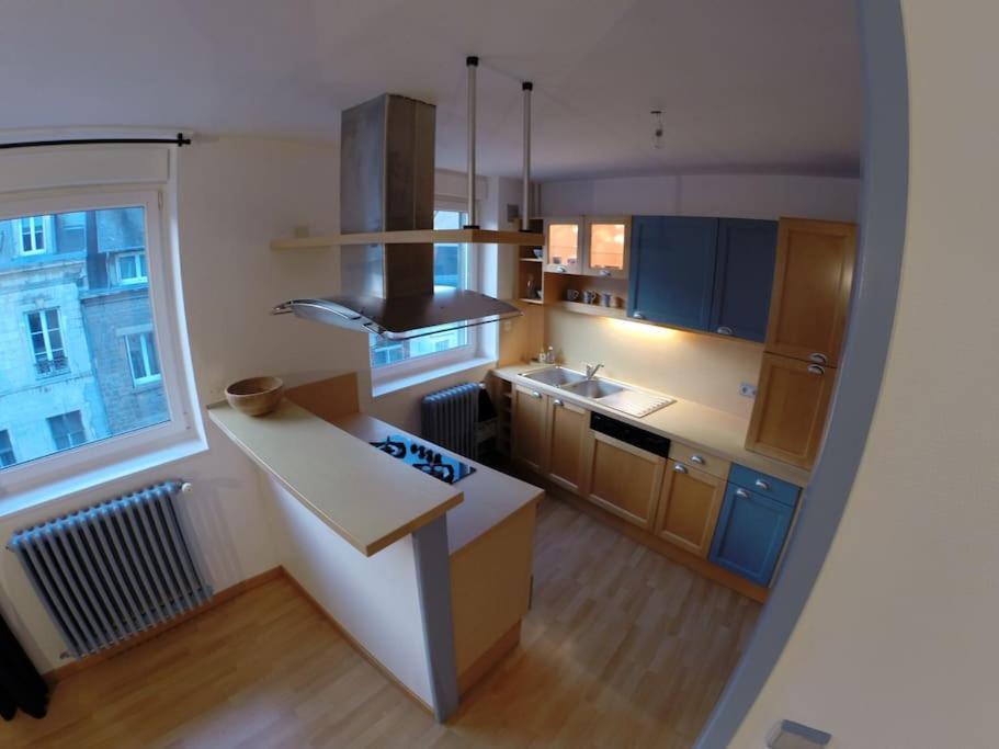 Ferienwohnung Chez La Vieille Cherbourg Exterior foto