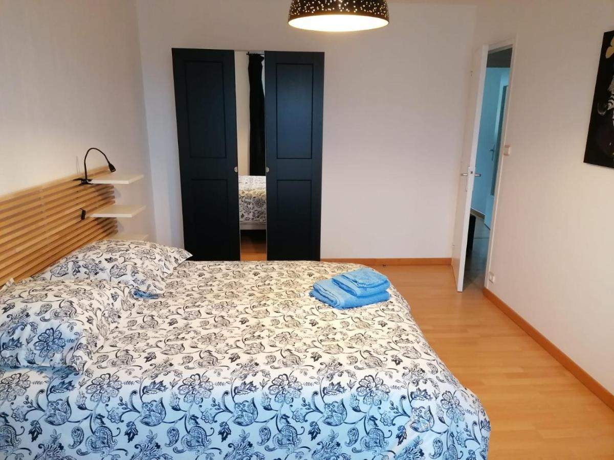 Ferienwohnung Chez La Vieille Cherbourg Exterior foto
